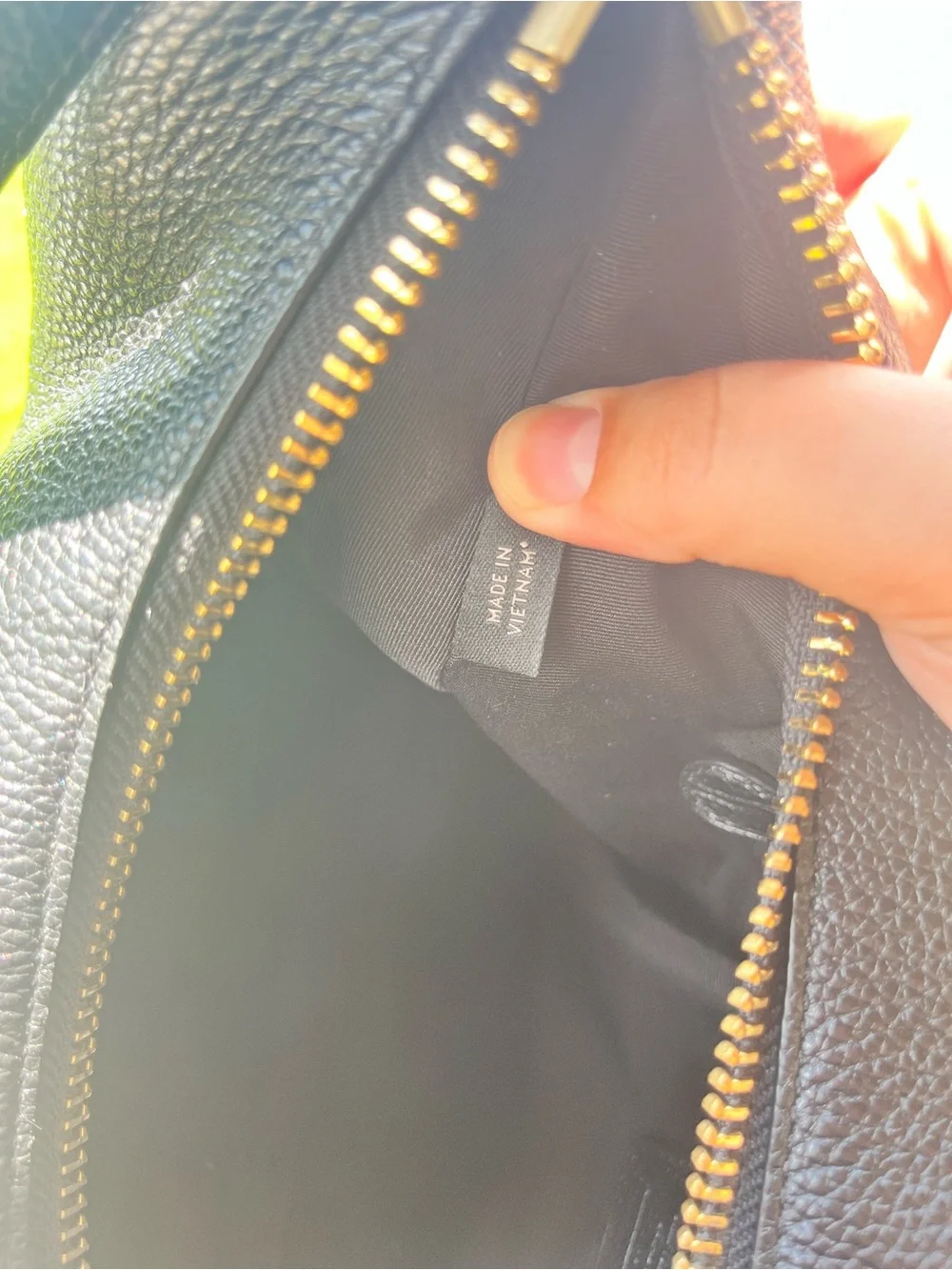 Coach Harley East West Hobo Bag Black Pebbled Leather Crossbody Shoulder Purse